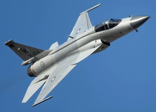 3：0碾压阵风！歼10C克什米尔上演屠龙术法国军工遮羞布被撕碎(图6)