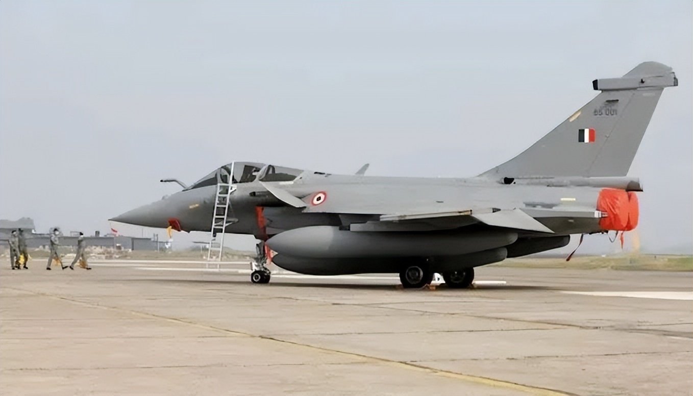 歼-10CE与“阵风”等激烈空战作战详情披露(图1)
