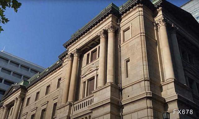 美国总统特朗普计划在白宫举办UFC格斗赛庆祝美国建国250周年！特朗普在综合格斗界被称为“总司令”(图1)