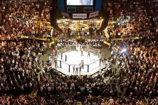 UFC粉丝体验之旅在西安盛大启幕格斗明星石铭亲临助阵(图1)