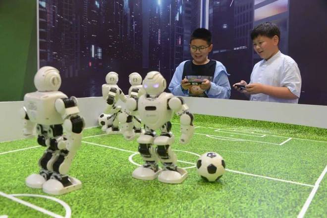 全方位感受机器人的魅力！2025郑州（深空）AI机器人科技展8月6日开展(图7)