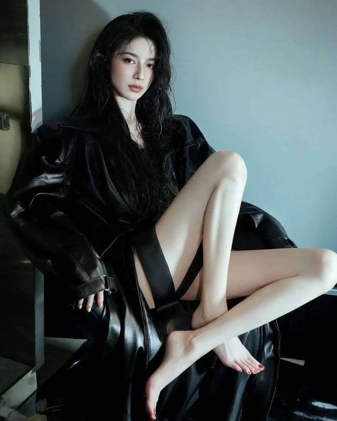 小姐姐黑丝一带谁都不爱美爆了陳雅欣水瓶座的双城美学风暴(图7)