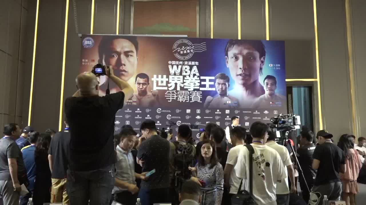 震撼！Krush166日本踢拳赛事全程直播拳迷们不可错过的精彩时刻！(图1)