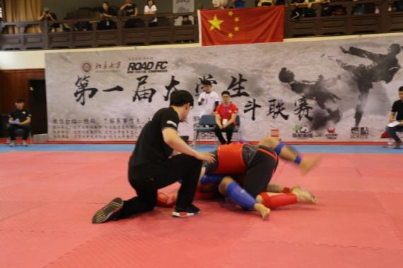 没想到离婚8年王宝强再次火出圈前妻马蓉却令人意外(图1)