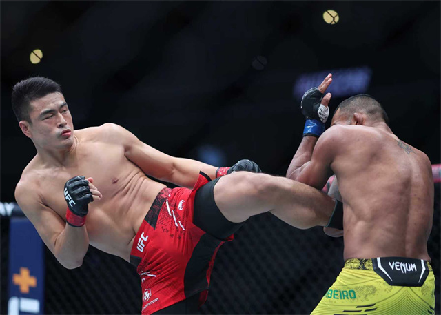 专访“下山虎”张名扬：我没有给自己留任何退路(图4)