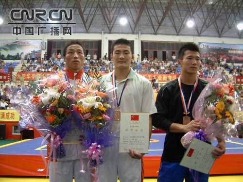 全国武术散打精英赛11日晚落幕(图4)