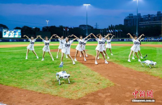 首届中国棒球城市联赛深圳开打