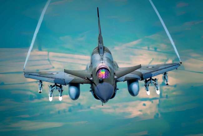 歼10C空战零损失击落多架战机巴铁飞行员赞不绝口打破阵风神话(图3)