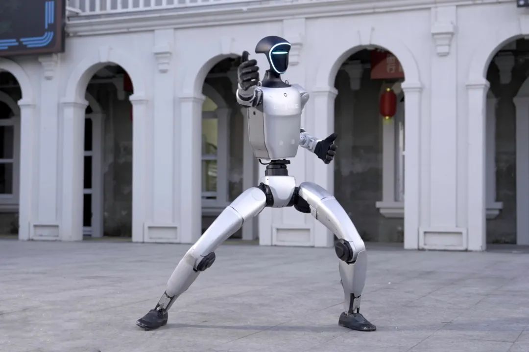 机器人「互殴」成新风口：众擎发起机器人格斗联赛算法策略成了决胜关键？(图5)