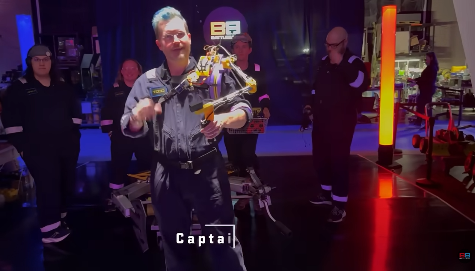 机器人「互殴」成新风口：众擎发起机器人格斗联赛算法策略成了决胜关键？(图3)